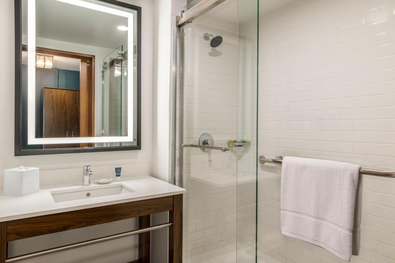 Four Points By Sheraton Monterrey Airport Apodaca Exteriör bild
