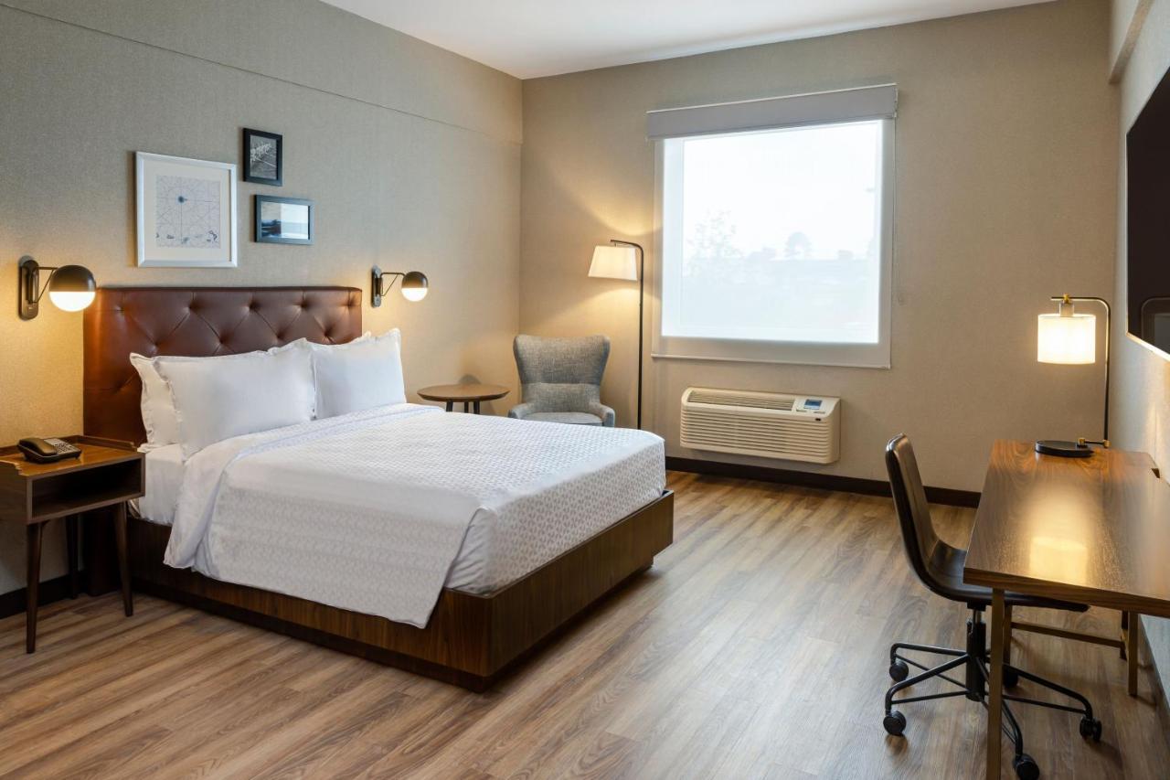 Four Points By Sheraton Monterrey Airport Apodaca Exteriör bild