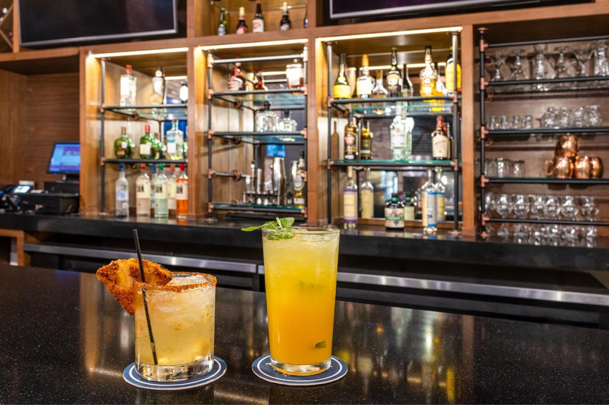 Four Points By Sheraton Monterrey Airport Apodaca Exteriör bild